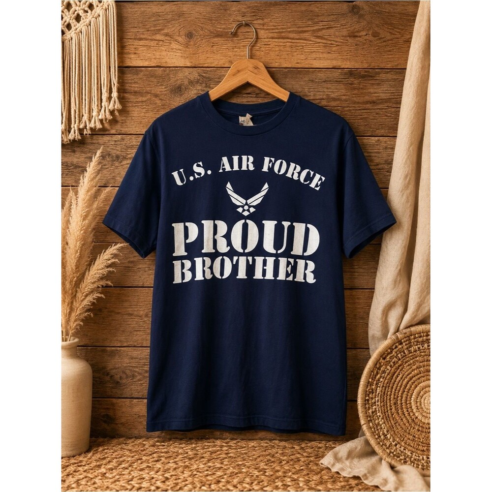 Unbranded Men's Blue and White T-shirt